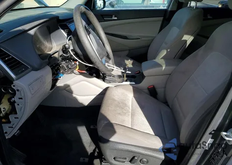 2016 Hyundai Tucson Limited z USA, uszkodzony, nr VIN KM8J33A43GU175422